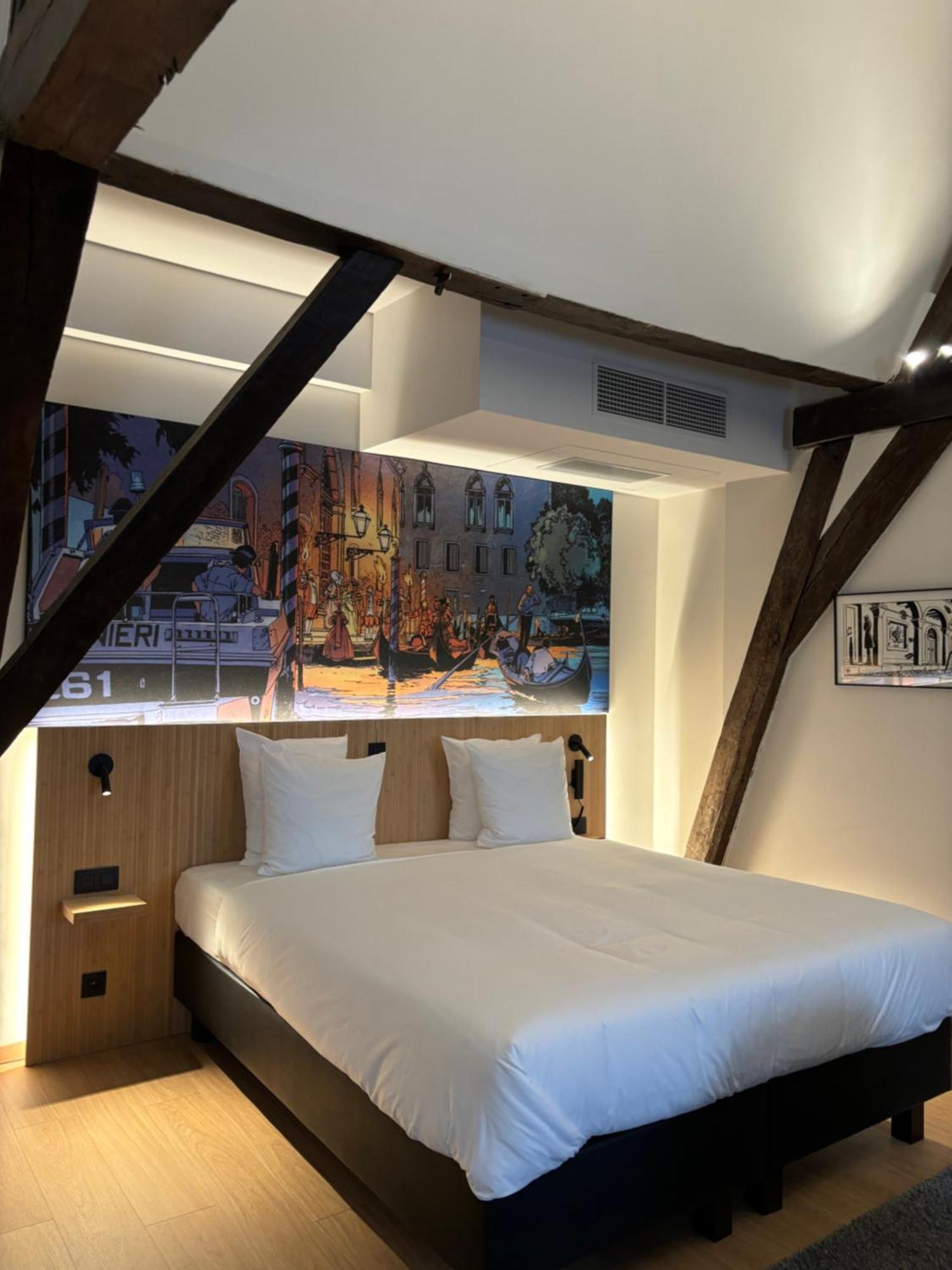 Comic Art Hotel Gent Eksteriør billede